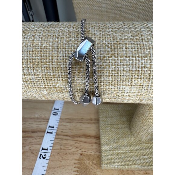 Kendra Scott Silver Adjustable Chain Bracelet With Rectangular Bar Design Modern - Picture 3 of 10